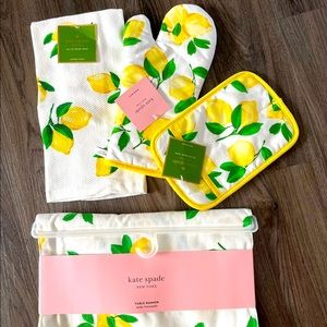 Kate Spade Make Lemonade Kitchen Linen Set